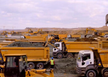 Hafriyat kamyonlarını rüşvete bağlayan 39 polis tutuklandı