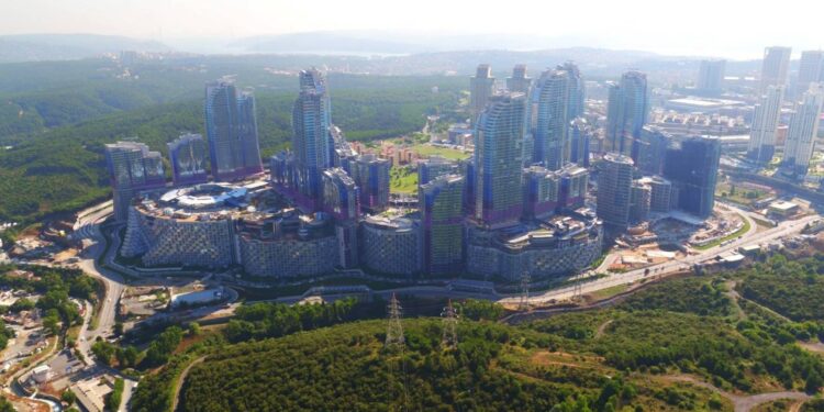 İstanbul’da 10 bin futbol sahası büyüklüğündeki askeri arazi yapılaşmaya açıldı