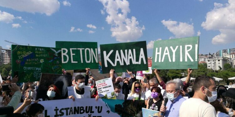 Kanal İstanbul’un bütün imar planları iptal edildi