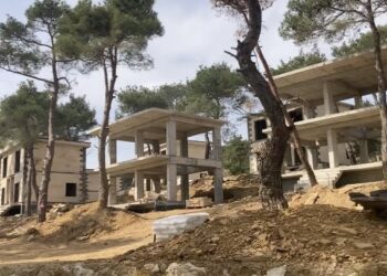 Saros Körfezi’nde denize sıfır arazi yapılaşmaya açıldı, yaşam savunucuları harekete geçti