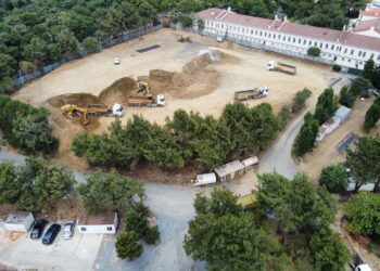 Bir askeri yeşil alanımızı daha betona açtılar