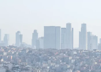 Doğası ve dokusu tahrip edilmeye devam edilen İstanbul’da hava kirliliği yılın 7 ayında %14 arttı