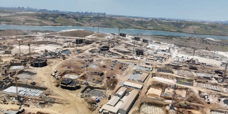 Sazlıdere havzasında talan hız kesmiyor, viyadük ve inşaatlar yükseliyor